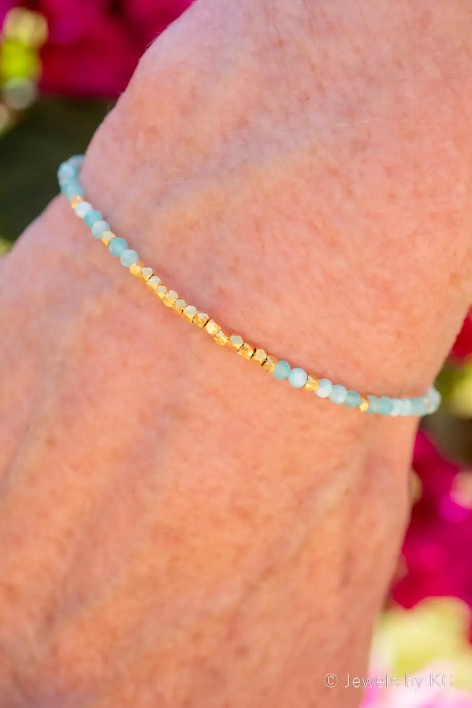 Gouden edelsteen armband met Blauwe Amazoniet en Karen Hill kralen Goud op Zilver