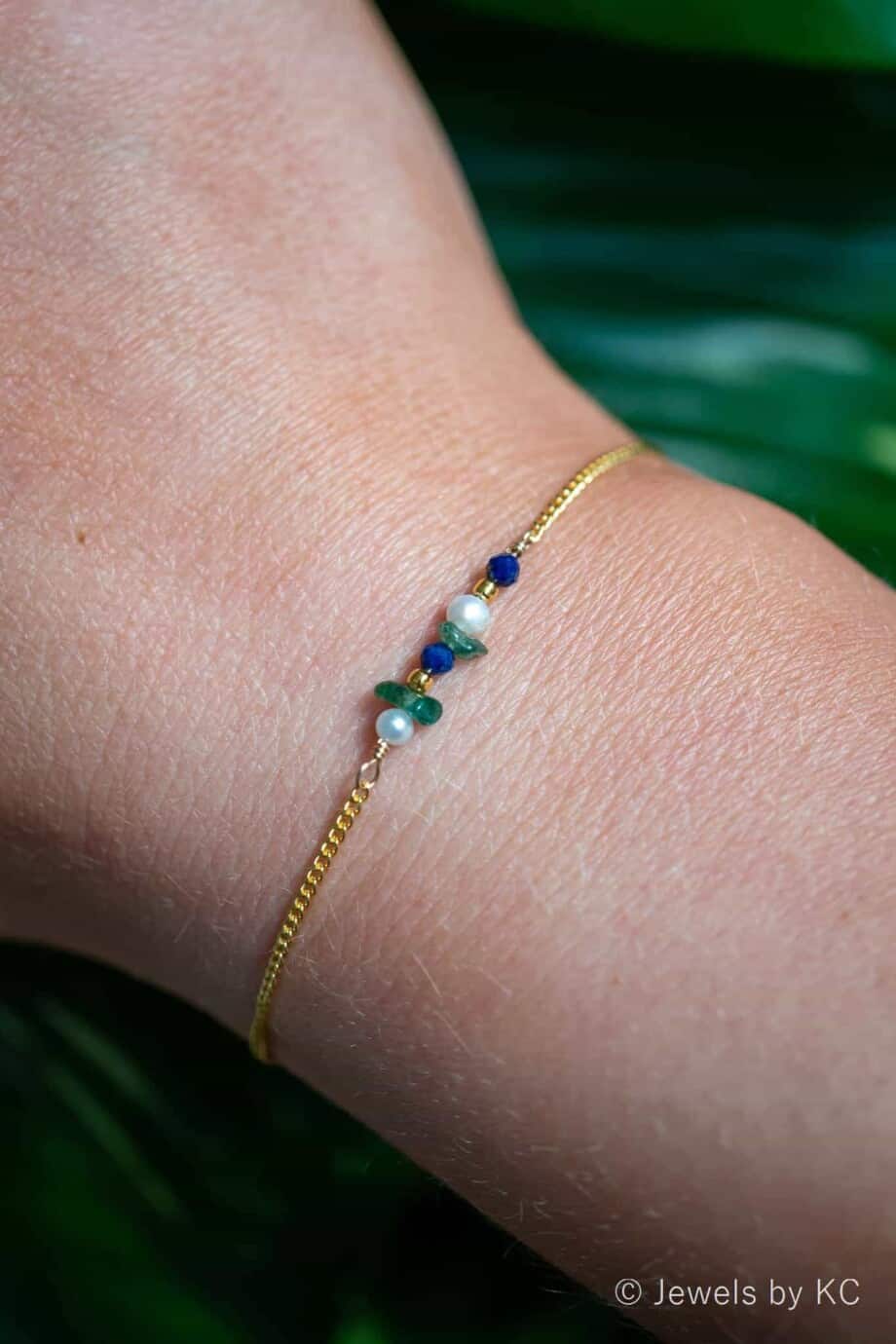 Gouden armbandje met blauwe Lapis Lazuli en Aventurijn edelsteen van Goud op Zilver