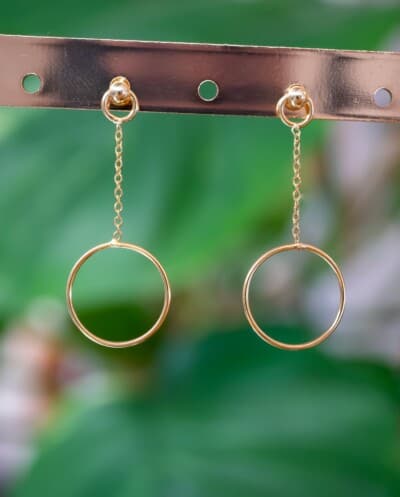 Gouden oorbellen 'Swinging circle' Goldplated zilver