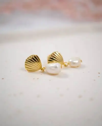 Gouden Shell and Pearl oorbellen schelpje en parel Goldplated Zilver